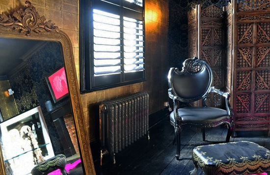 ���غ�ɫ��Ӱ��Ԣ�OӋ