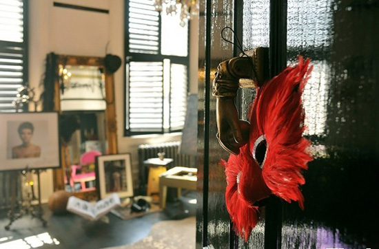 ���غ�ɫ��Ӱ��Ԣ�OӋ