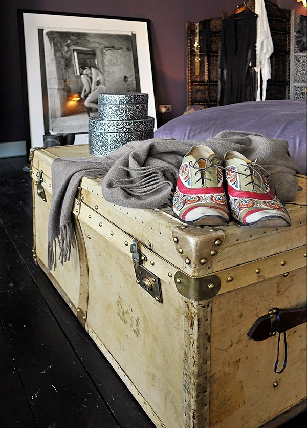 ���غ�ɫ��Ӱ��Ԣ�OӋ