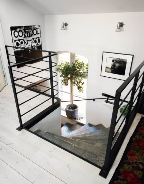 ɫ�ʽ�(j��ng)����w�ǹ�Ԣ