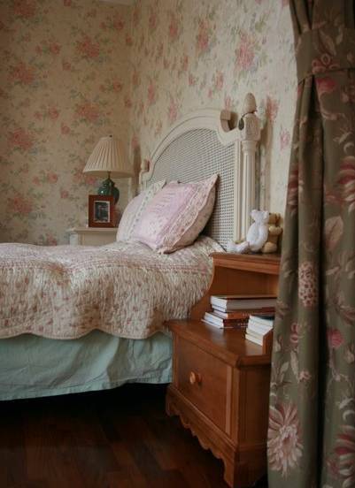 �n�L��@С����Ů��Ư���Ǳ�