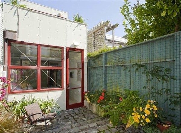 10Ӣ�ߌ����f��ɽ����סլ