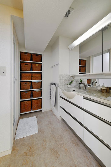 �ռ{�bɲ��`67ƽ�ձ�С��