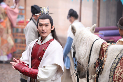 ���������x���������_����������h