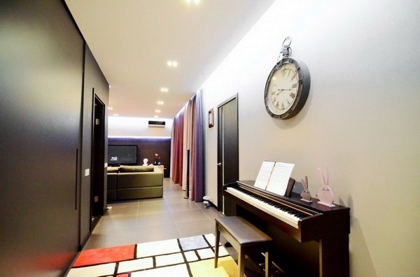 Kiev��Ԣ���`���\��ɫ�ʵĕr�п��g