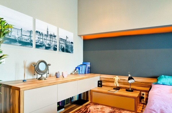 Kiev��Ԣ���`���\(y��n)��ɫ�ʵĕr(sh��)�п��g