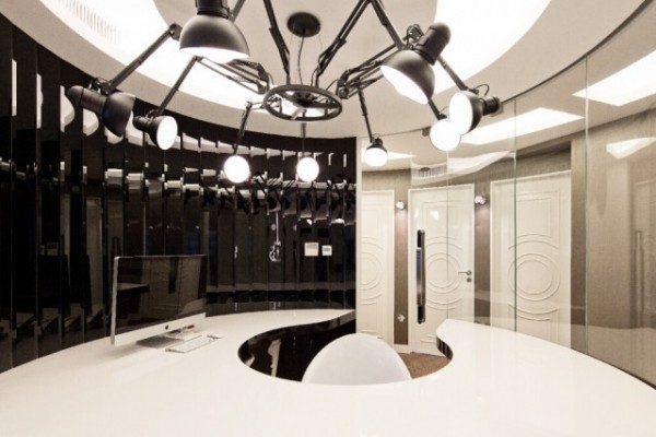 ���������ķ��b�OӋ���r�й�Ԣ