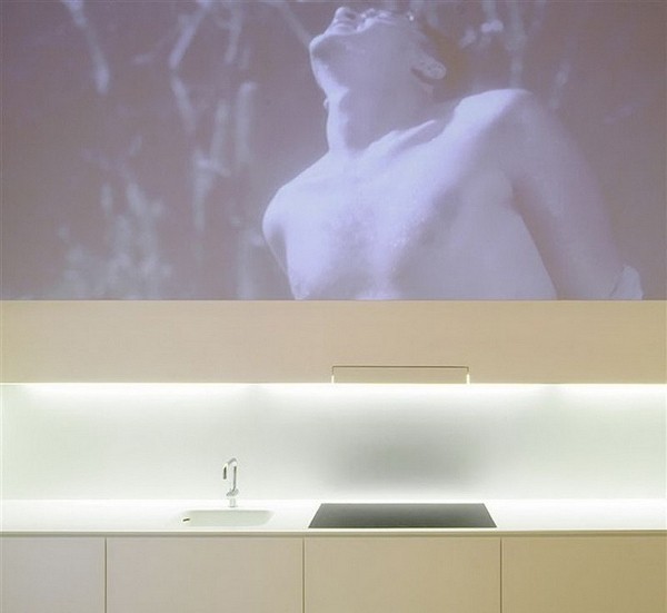 �fլ����Ƀ������ď�(f��)ʽLoft���g