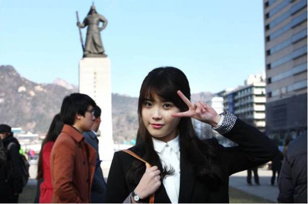 ���������ġ���IU��η����Ͷ���ɫ