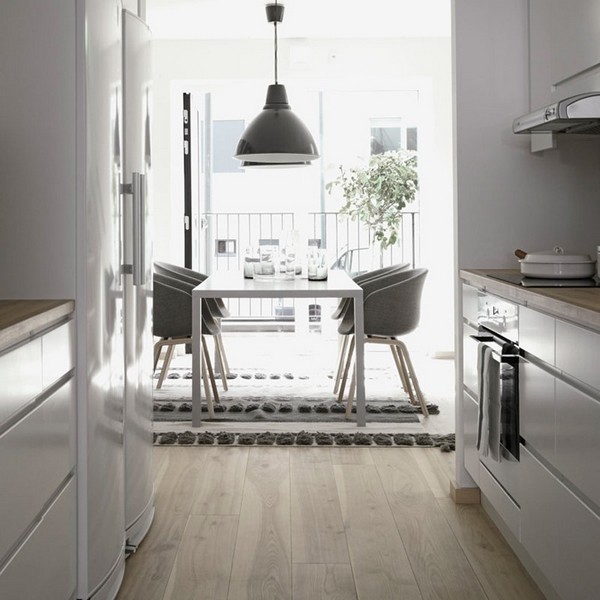 �ڰ׽�(j��ng)������ɫ��Ԣ