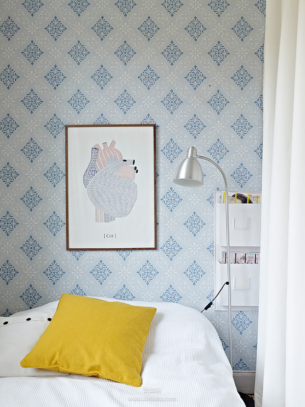 ��ɫ�׵��G�c(di��n)�Y�Ϲ�Ԣ�����m�|(zh��)��