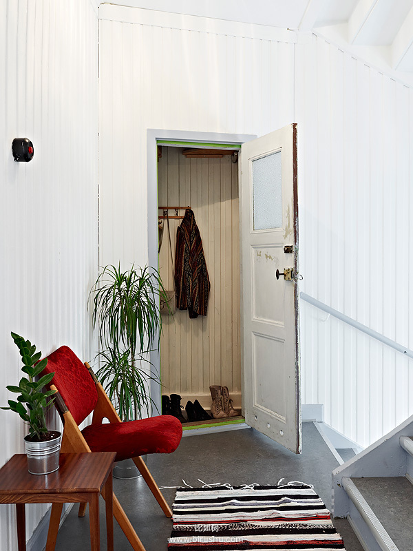 ��ɫ�׵��G�c�Y�Ϲ�Ԣ�����m�|��