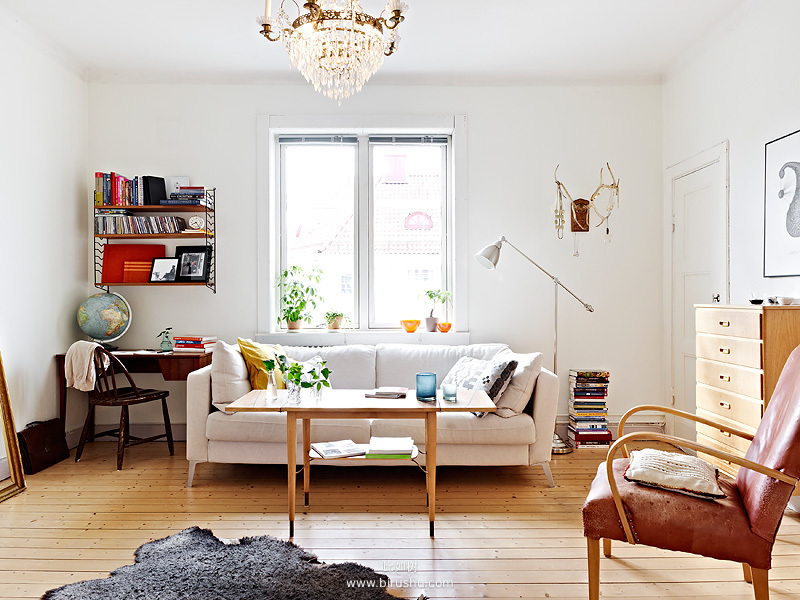 ��ɫ�׵��G�c�Y�Ϲ�Ԣ�����m�|��