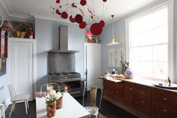 �����������ɫ�ʹ�Ԣ