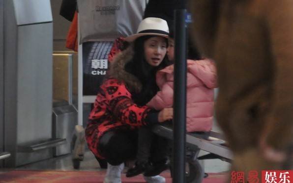 С�պ窚�ԔyŮ�F��C��