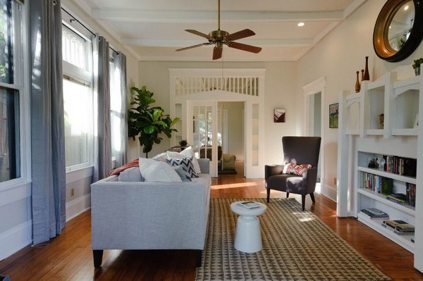 �ҵ�ζ�����{�ď͹��c���A