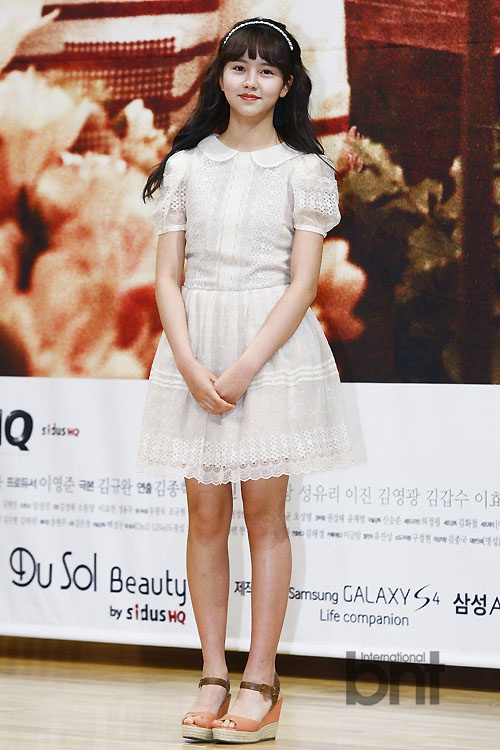 成宥利劉俊相等出席《出生的秘密》發(fā)布會