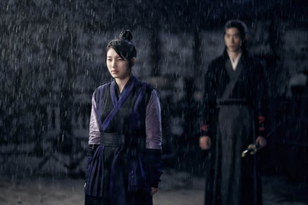 ���ż�֮�����؄�������ȫ�����[�V��Ů