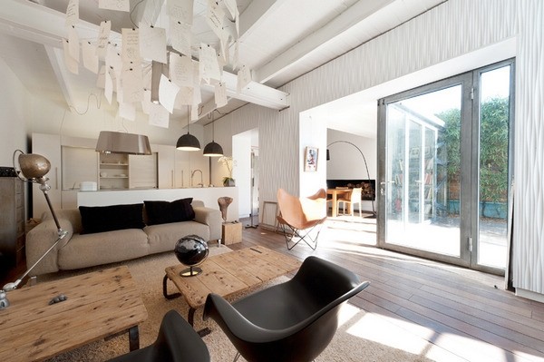 ���ɫϵ��(ji��n)�s�L(f��ng)�ķ���(gu��)�Rِ��Ԣ