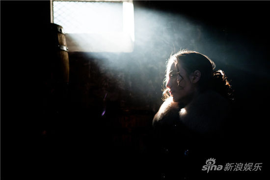 宋佳《四十九日祭》悲愴不失柔情