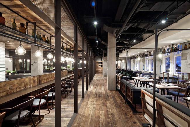 �Ϻ�Mercato�͏d