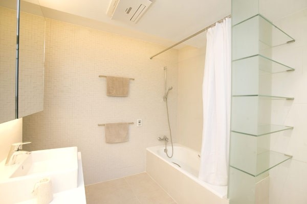 ��۰�ɫ������Ԣ�OӋ