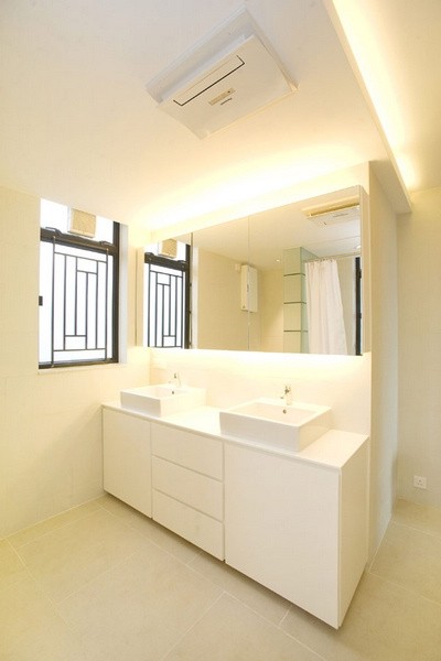 ��۰�ɫ������Ԣ�OӋ