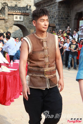 �w��׿�������_�C����������