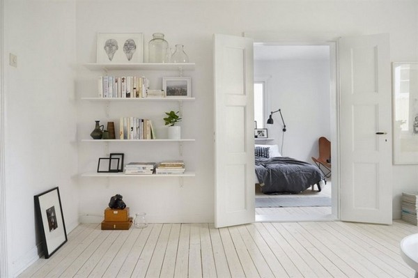 �Ұ�ɫ�ĸ�±����W��Ԣ