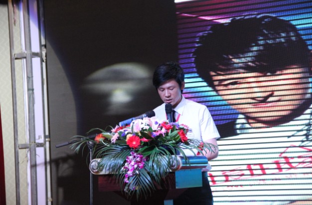 ��ϲ�B(ni��o)2013��Ʒ�l(f��)����(hu��)���_(k��i)