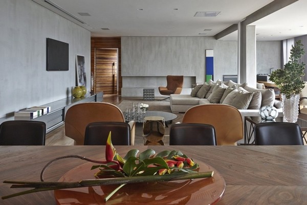 ��(d��ng)���m��Ҋ�r(sh��)�У���������LA��Ԣ