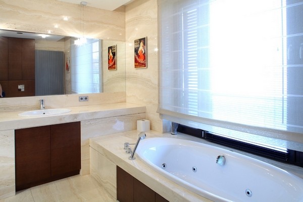 ���m�Aɳ�r(sh��)�ЬF(xi��n)���мҾ�