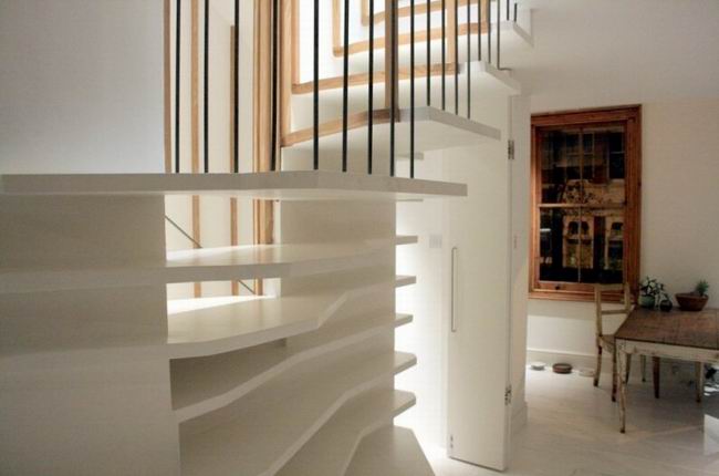 ���ر����ď�(f��)ʽ��Ԣ