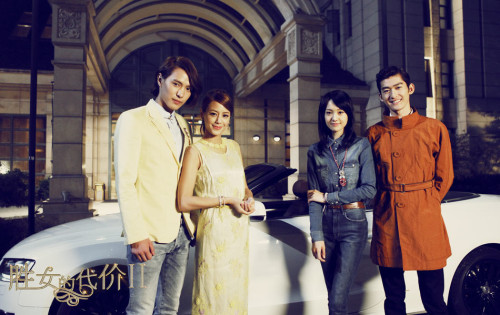 ����Ů���r2���ײ��A����ˬ�Ӱ�ꐆ̶�