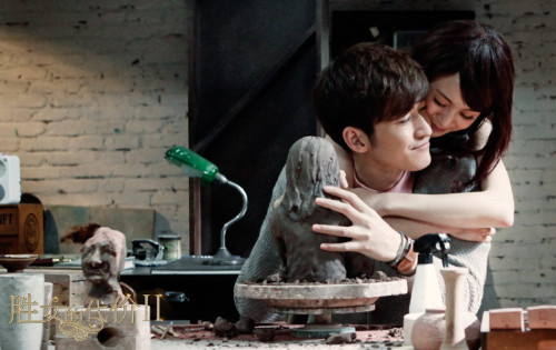 ����Ů���r2���ײ��A����ˬ�Ӱ�ꐆ̶�