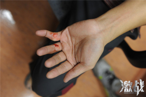 �������؏����x��ָ��Ĵָ���۔�