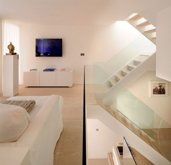 �e��Ӣʽ�L��������Ȼ�Ă��ع�Ԣ