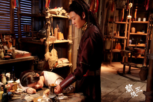 ���m��������Ƭβ���T�B��������Ű��