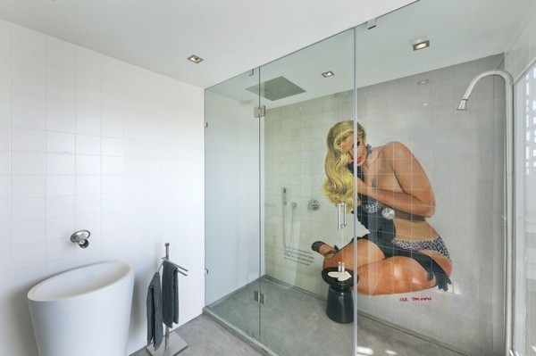 �������F���L���c�͹�Ԫ���ں�סլ