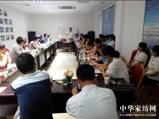 �Pʢ�Ҽ����(y��ng)�e�д�͑�(h��)��ͨ��(hu��)