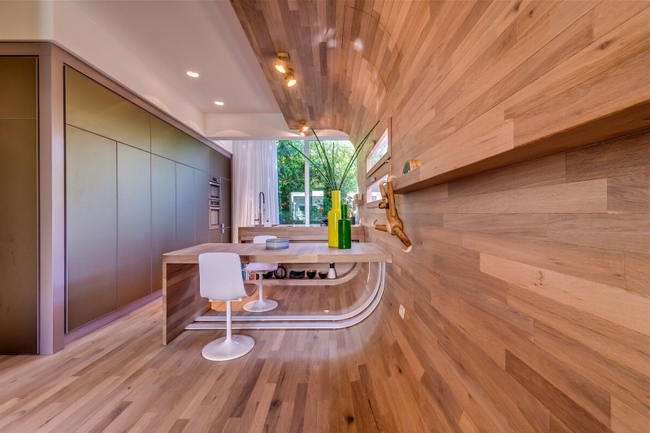 ��ɫ�������S��r�ֹ�Ԣ