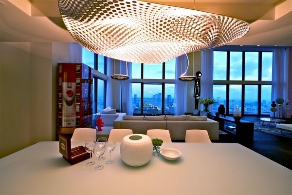 ������ʵĳ���������ɫ�����סլ