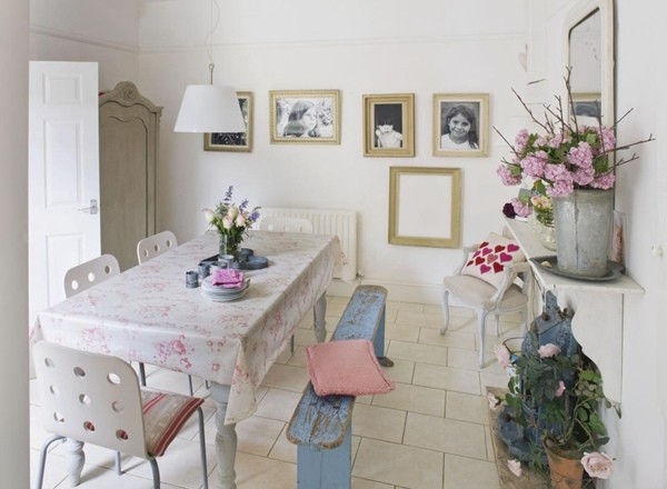 ����Ů���ĉ��ù�Ԣ