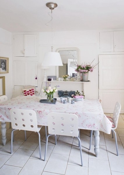 ����Ů���ĉ��ù�Ԣ