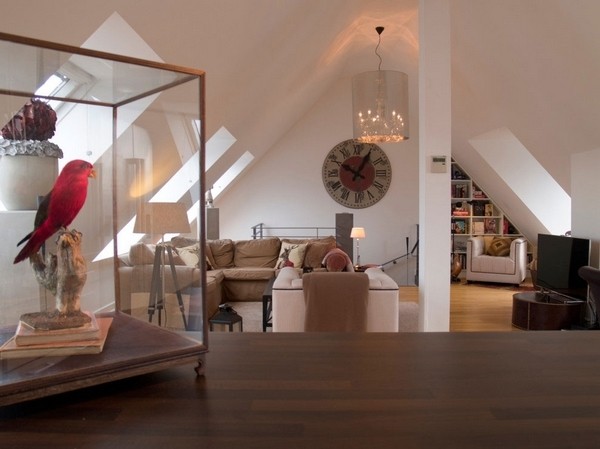 ����һ��Ĳ�ɫ�w��(һ)