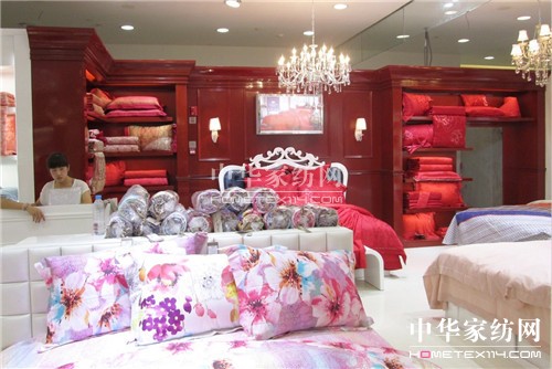 ������(m��ng)�Ҽ��M(j��n)�v�(zh��n)���Ј�