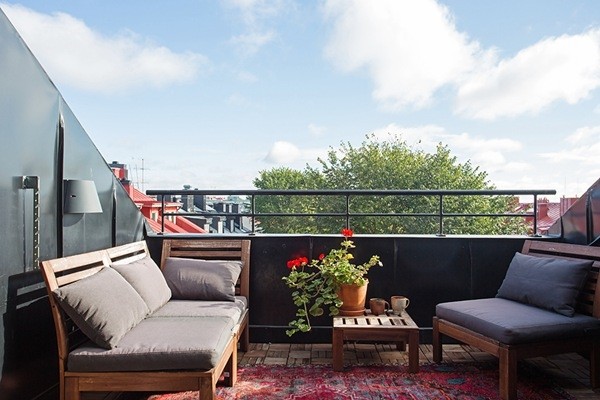 ���ռ{��Ԣ���ӿ��g������