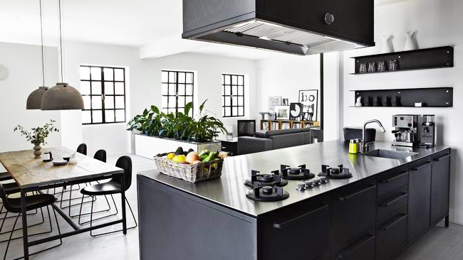 ���S����ĺڰ׹�Ԣ