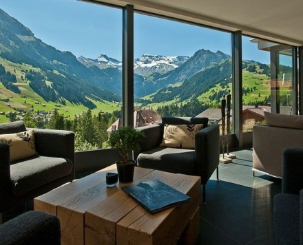 ��ش��I(y��ng)�쪚(d��)���҃�(n��i)�⾰