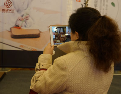 ��Ɲʢ��2014�괺����Ʒӆ؛��(hu��)�A�M��Ļ